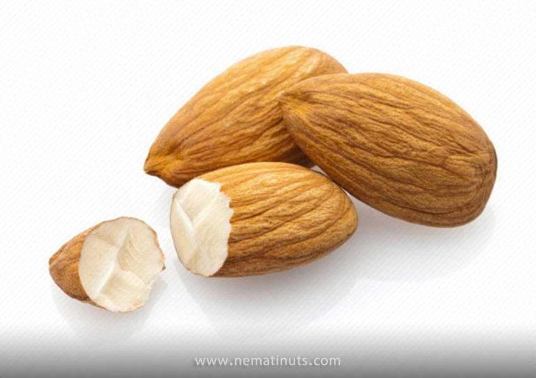 مضرات بادام درختی