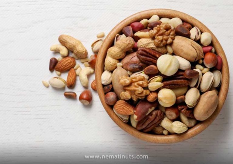 زمان مصرف آجیل در بدنسازی