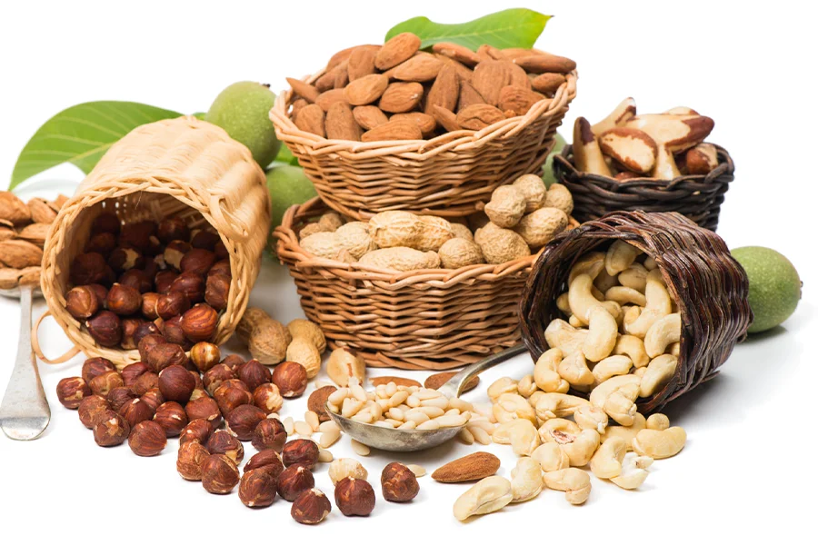 در روز چقدر آجیل بخوریم؟ آیا مصرف آجیل محدودیت دارد؟
