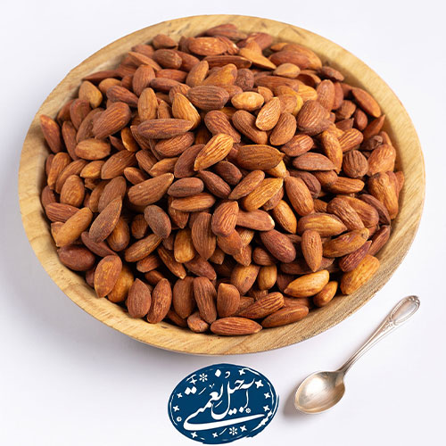 مغز بادام دست چین
